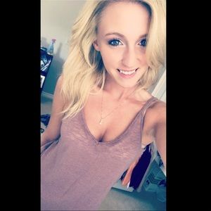 Meet your Posher, Tessa